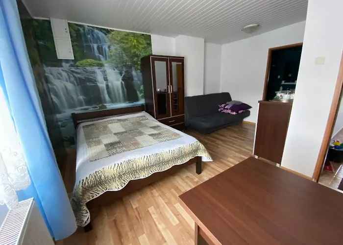 Abba -pokoje Wakacyjne Habitación en casa particular